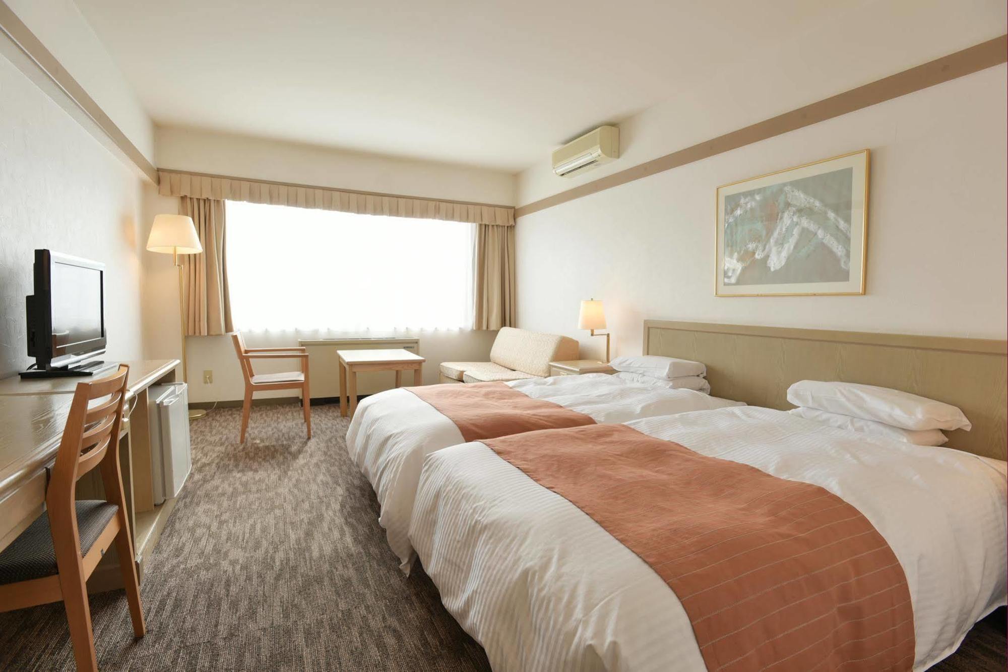 Sahoro Resort Hotel Shintoku Bagian luar foto